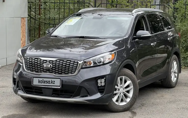 Kia Sorento Luxe 2017 года за 11 400 000 тг. в Семей