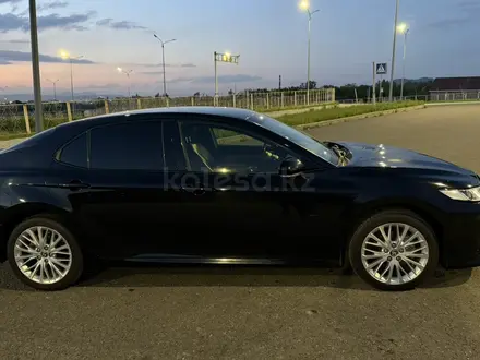 Toyota Camry 2023 года за 16 000 000 тг. в Усть-Каменогорск – фото 2