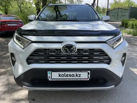 Toyota RAV4 2021 года за 19 800 000 тг. в Алматы – фото 6