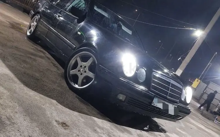 Mercedes-Benz E 320 1996 года за 1 500 000 тг. в Шымкент