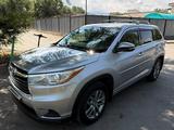 Toyota Highlander 2016 года за 12 700 000 тг. в Алматы – фото 3