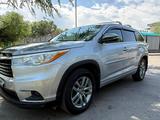 Toyota Highlander 2016 года за 12 700 000 тг. в Алматы – фото 4