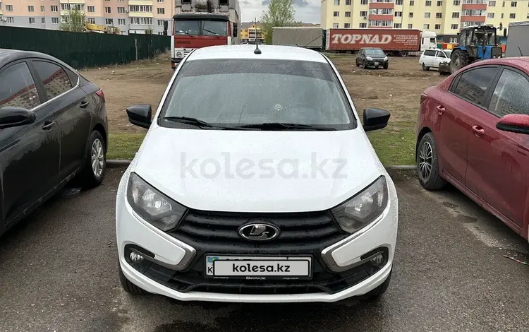 ВАЗ (Lada) Granta 2190 2019 годаүшін3 500 000 тг. в Актобе