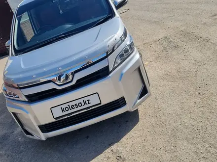 Toyota Voxy 2017 года за 14 500 000 тг. в Павлодар – фото 36