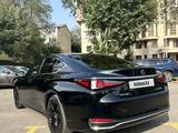 Lexus ES 250 2022 годаүшін25 000 000 тг. в Алматы – фото 3