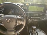 Lexus ES 250 2022 годаүшін25 000 000 тг. в Алматы – фото 5