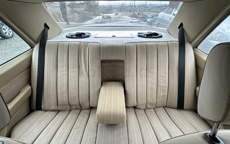 Mercedes-Benz E 230 1989 года за 1 800 000 тг. в Шымкент