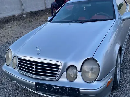 Mercedes-Benz CLK 230 1997 года за 4 500 000 тг. в Караганда – фото 7