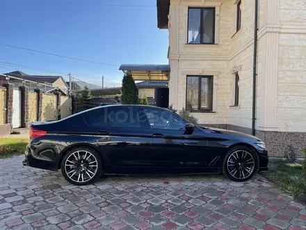 BMW 540 2017 года за 25 500 000 тг. в Алматы – фото 3