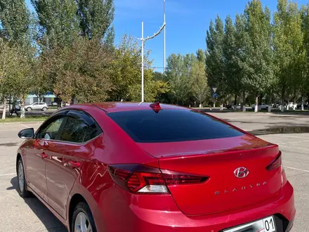 Hyundai Elantra 2019 года за 8 700 000 тг. в Астана – фото 3