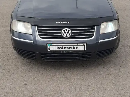Volkswagen Passat 2001 года за 3 000 000 тг. в Сарань – фото 2