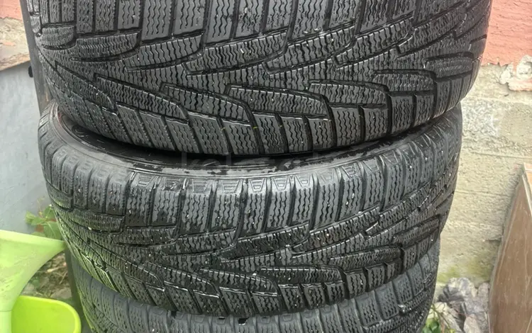 Зимняя резина Kumho 205/55/16 за 120 000 тг. в Алматы