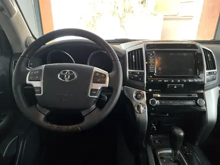 Toyota Land Cruiser 2014 года за 22 500 000 тг. в Алматы – фото 10