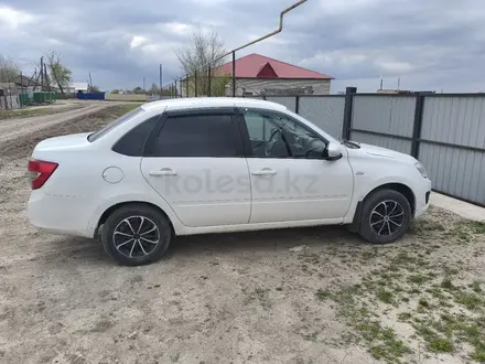 ВАЗ (Lada) Granta 2190 2017 года за 3 000 000 тг. в Уральск – фото 3
