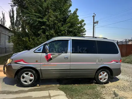 Hyundai Starex 2002 года за 3 200 000 тг. в Туркестан – фото 4