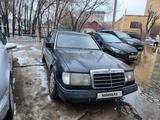 Mercedes-Benz E 260 1992 годаүшін1 000 000 тг. в Уральск – фото 2