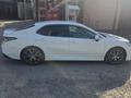 Toyota Camry 2022 года за 12 700 000 тг. в Алматы – фото 3