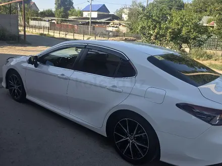 Toyota Camry 2022 года за 12 700 000 тг. в Алматы – фото 5