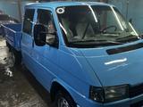 Volkswagen Transporter 1991 года за 3 400 000 тг. в Астана – фото 2