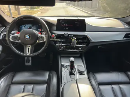 BMW M5 2018 года за 43 000 000 тг. в Алматы – фото 10