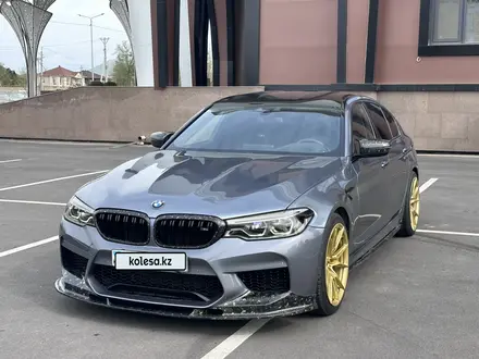 BMW M5 2018 года за 43 000 000 тг. в Алматы – фото 3