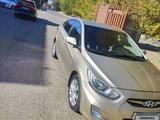 Hyundai Solaris 2013 года за 4 900 000 тг. в Караганда – фото 3