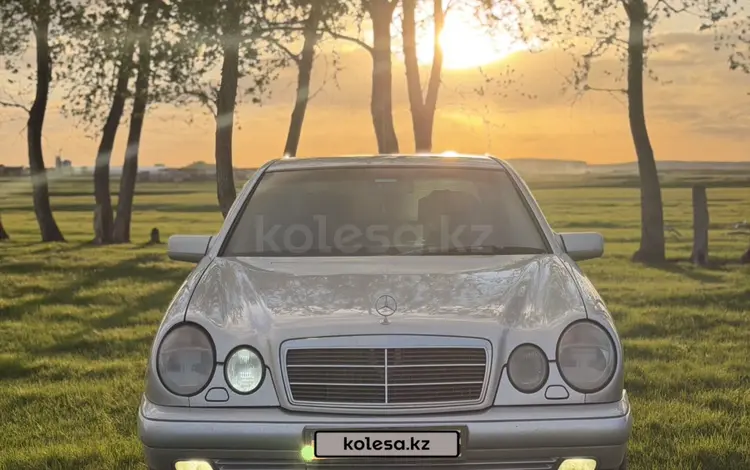 Mercedes-Benz E 230 1997 годаүшін2 800 000 тг. в Астана