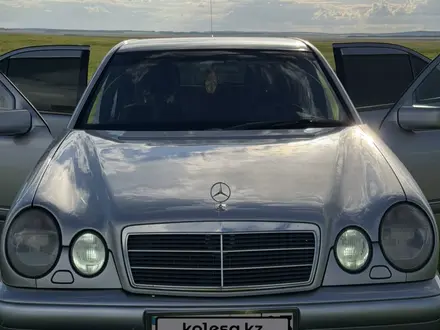Mercedes-Benz E 230 1997 года за 2 800 000 тг. в Астана – фото 21