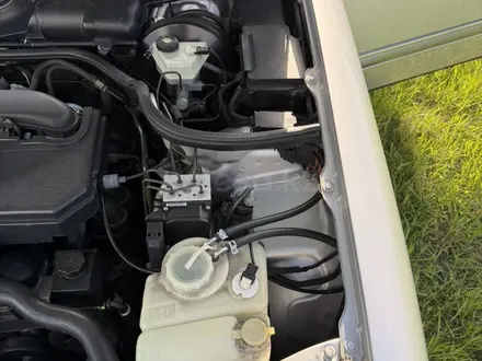 Mercedes-Benz E 230 1997 года за 2 800 000 тг. в Астана – фото 24