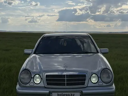 Mercedes-Benz E 230 1997 года за 2 800 000 тг. в Астана – фото 6