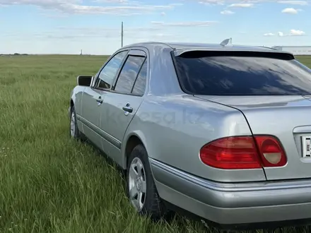 Mercedes-Benz E 230 1997 года за 2 800 000 тг. в Астана – фото 7