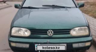 Volkswagen Golf 1998 года за 2 300 000 тг. в Астана