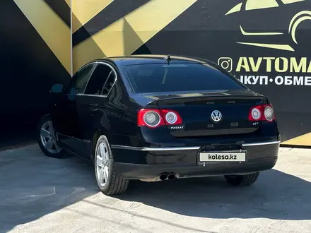 Volkswagen Passat 2007 года за 3 700 000 тг. в Атырау – фото 4