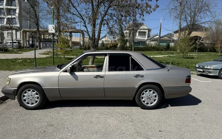 Mercedes-Benz E 280 1993 года за 2 000 000 тг. в Шымкент