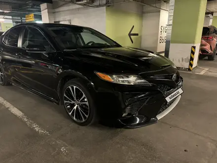 Toyota Camry 2019 года за 14 000 000 тг. в Алматы – фото 7