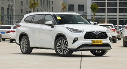 Toyota Highlander 2024 года за 22 315 000 тг. в Алматы – фото 3