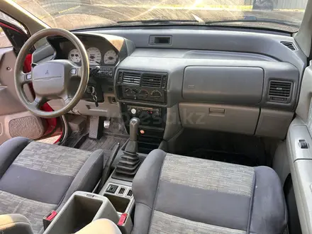 Mitsubishi Space Runner 1995 года за 1 300 000 тг. в Алматы – фото 6