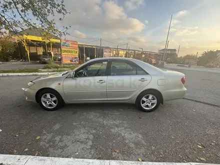 Toyota Camry 2004 года за 7 500 000 тг. в Шымкент – фото 5