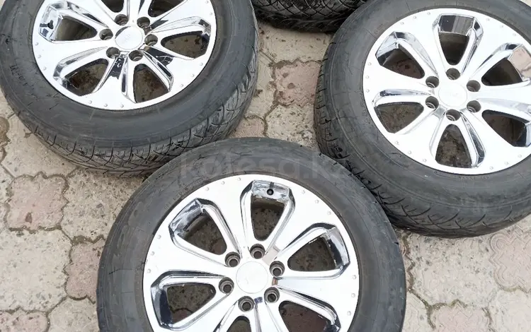 Комплект дисков с резиной за 180 000 тг. в Алматы