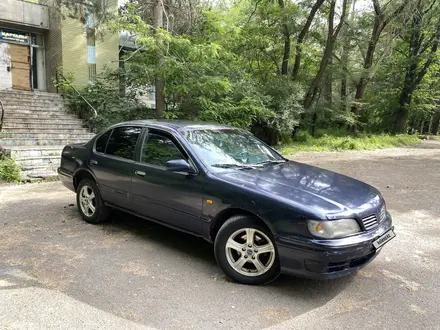 Nissan Maxima 1995 года за 950 000 тг. в Алматы