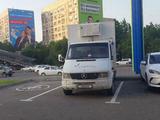 Mercedes-Benz Sprinter 2000 года за 6 000 000 тг. в Алматы – фото 2