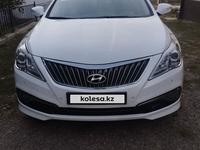 Hyundai Grandeur 2015 года за 7 000 000 тг. в Алматы