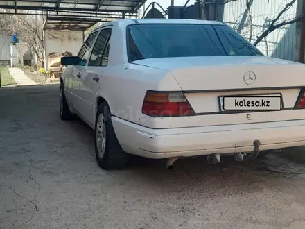Mercedes-Benz E 230 1989 года за 550 000 тг. в Шымкент
