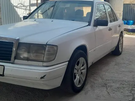 Mercedes-Benz E 230 1989 года за 550 000 тг. в Шымкент – фото 4