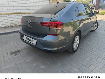 Volkswagen Polo 2021 года за 6 500 000 тг. в Актобе – фото 2