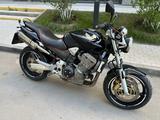 Honda  CB 900F (Hornet) 2003 года за 3 000 000 тг. в Астана – фото 2