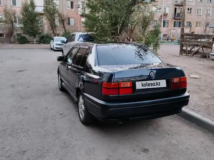 Volkswagen Vento 1993 года за 1 950 000 тг. в Балхаш – фото 14