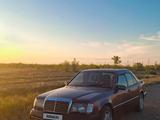 Mercedes-Benz E 260 1992 годаүшін1 400 000 тг. в Актобе – фото 2