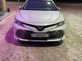 Toyota Camry 2019 годаүшін13 200 000 тг. в Актобе – фото 2