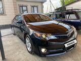 Toyota Camry 2014 года за 7 900 000 тг. в Атырау – фото 2